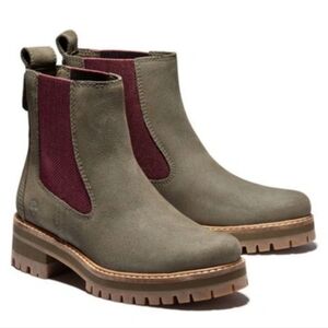 Timberland "Courmayeur Valley" Chelsea Boots in Olive Nubuck | Women's Size 8.5